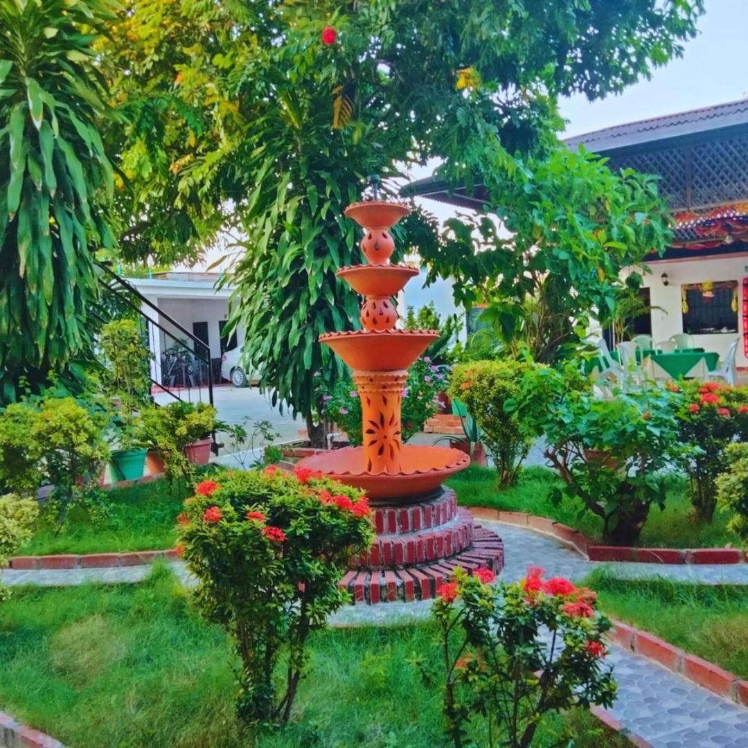 Hotel Colonial Вільяв'єха Екстер'єр фото